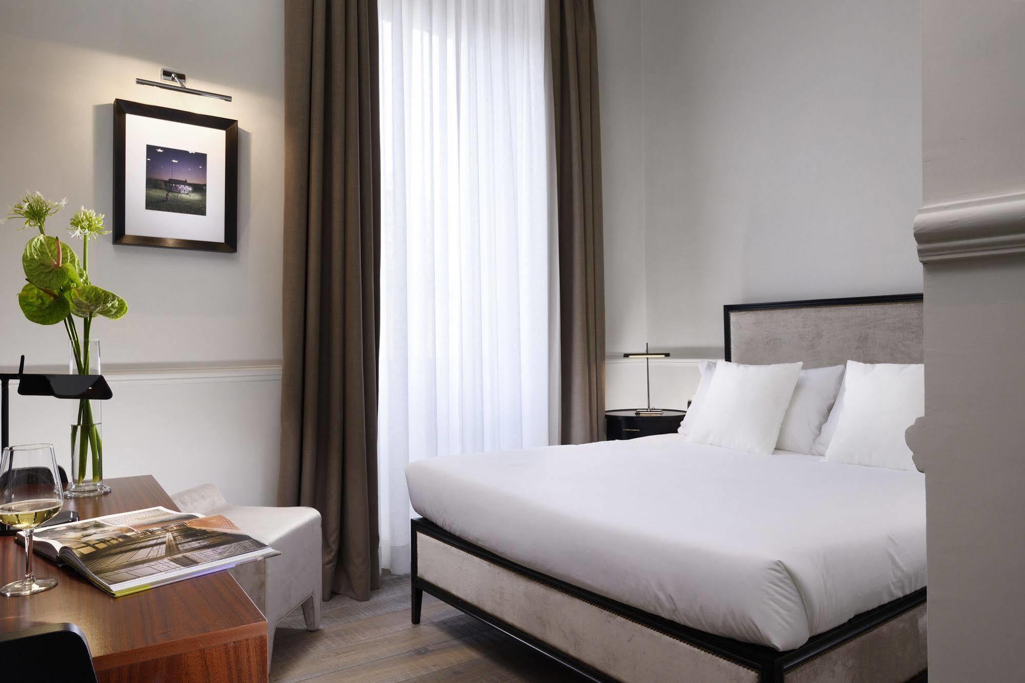 Gens Luxury 3* Roma